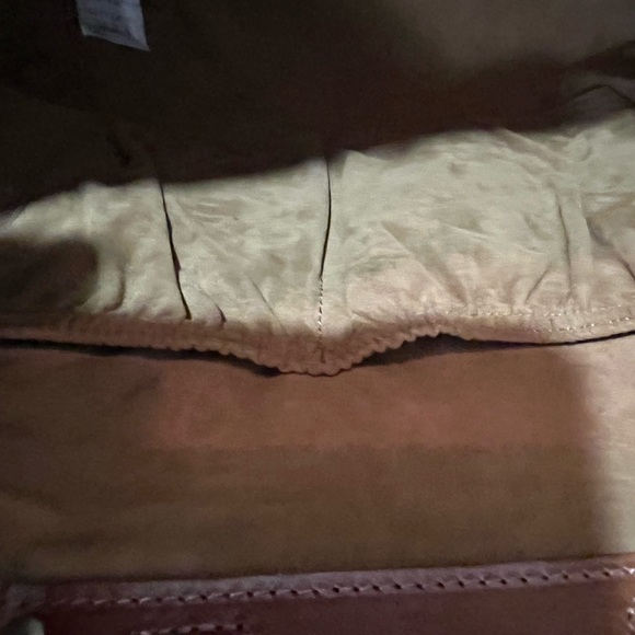 Patricia Nash Purse. 100% Leather. Brown - Picture 7 of 16